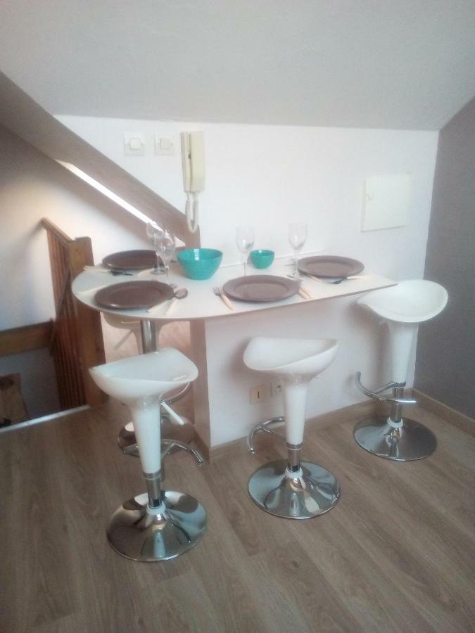 Lumineux T2 Vieille Ville 3Pers Parking Gratuit - By La Source D'Orfee Boulogne-sur-Mer Luaran gambar